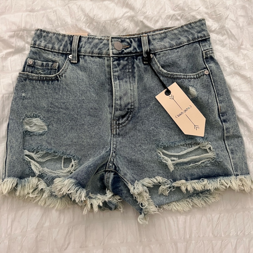 Brand new Jean shorts with rips